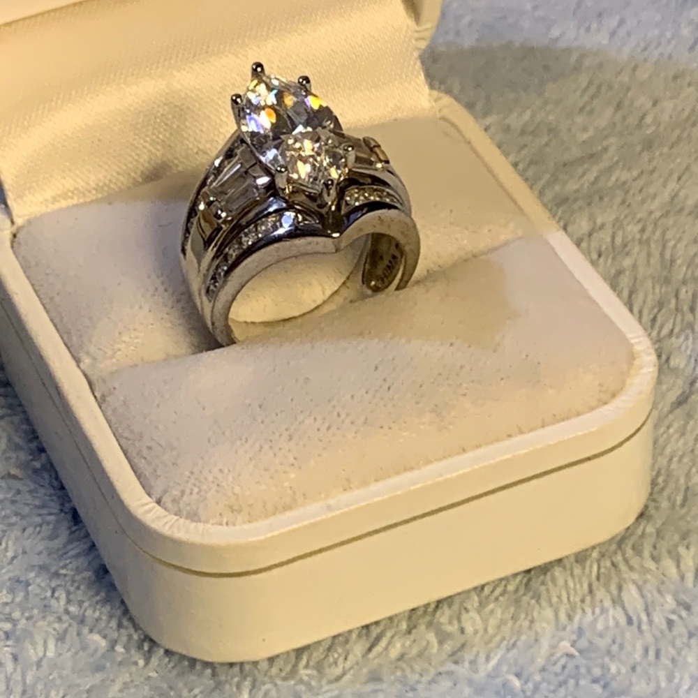 925 CZ Silver Tone Ring Size 6” Stamped 925 China CZ